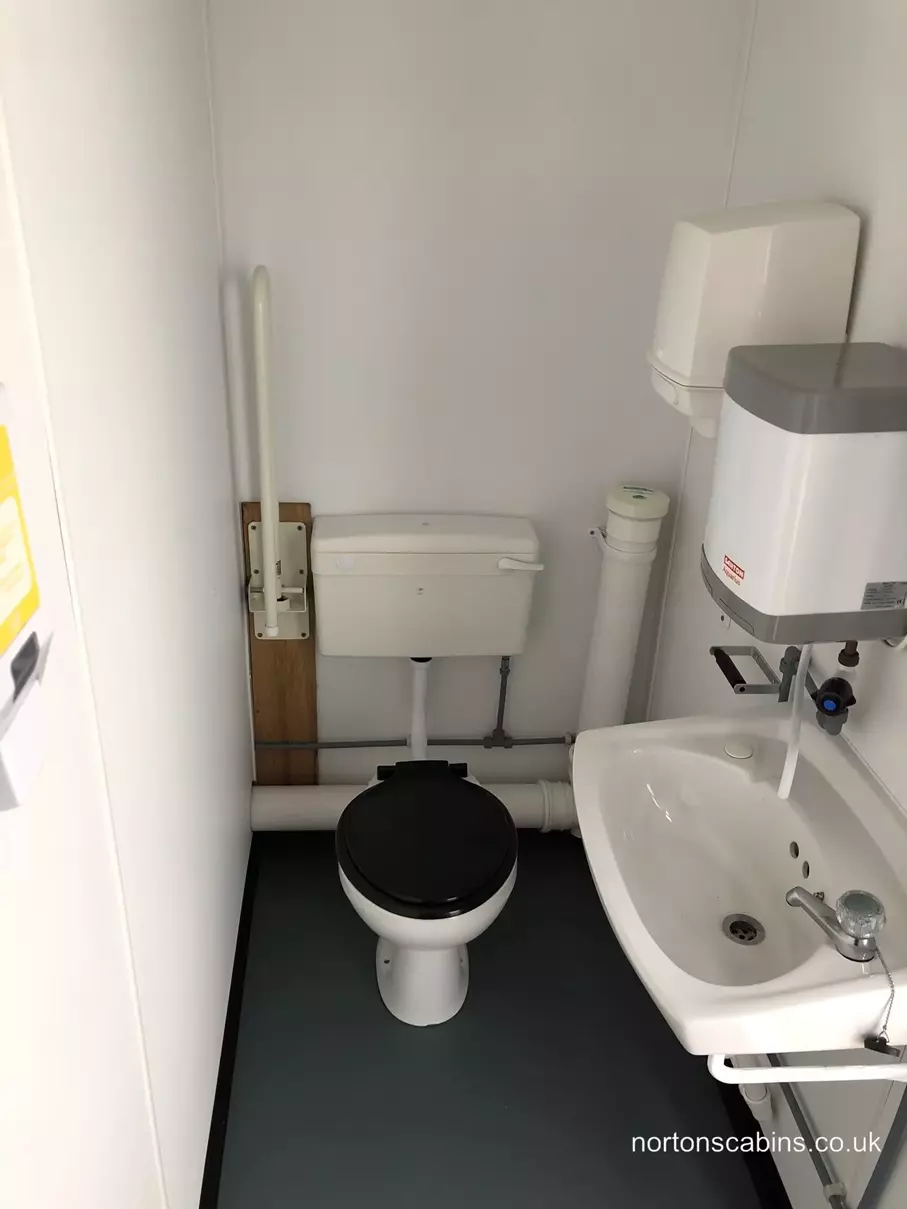 Ref: Nor239 24fx 9 changing cabin toilets £8,000 +VAT