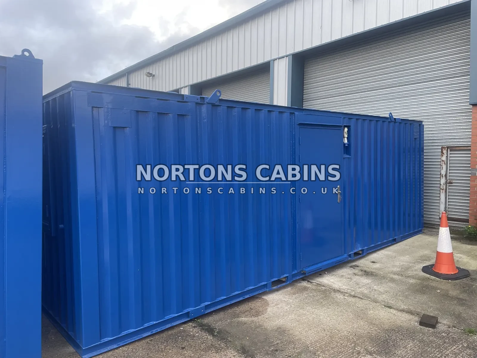 Refurbished Cabins 24 ft 24ft open plan office Ref: Nor296 Price &pound;6,950 +VAT