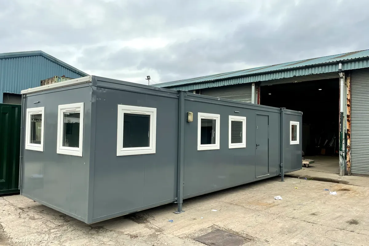 32ft Portable Cabins