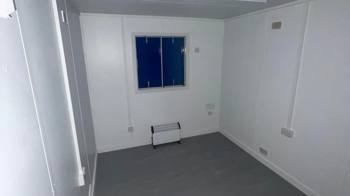 Refurbished 24ft open-plan office cabin from our stock