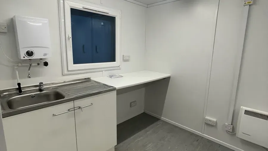 Sleeping accommodation with kitchenette