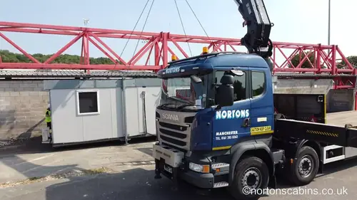 Close up of 855 hiab