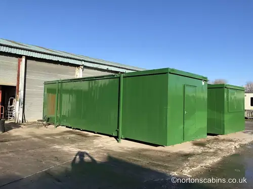 Changing rooms showers8
