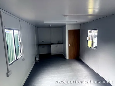 Canteen cabin with drying room