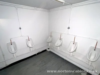 32x10ft 7+1 toilet block