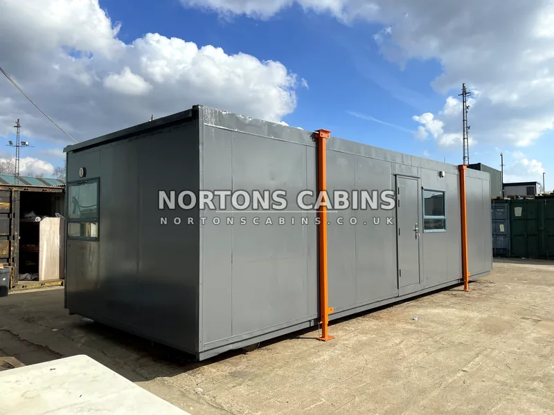32ft refurbished welfare unit with kitchen and toilet