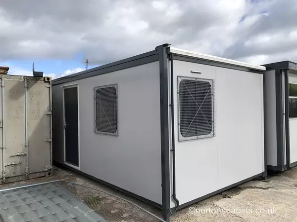 24ft x 10ft Portable cabin Complete with electrics, heating, shower, toilet and kitchen area