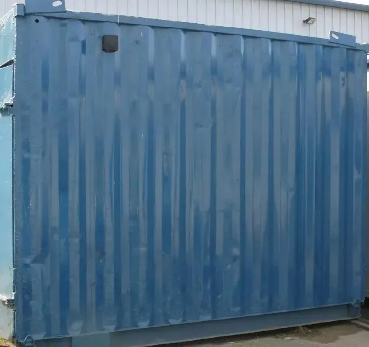 Shipping Containers 10FT fabricated  painted Ref Container256