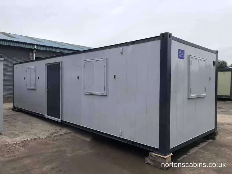 Refurbished Cabins 32ftx10 AV workspace Ref Nor245