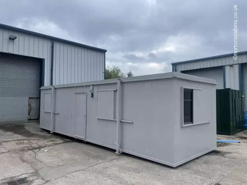 Refurbished Cabins 32ft open plan canteen jacklegs Ref Nor287