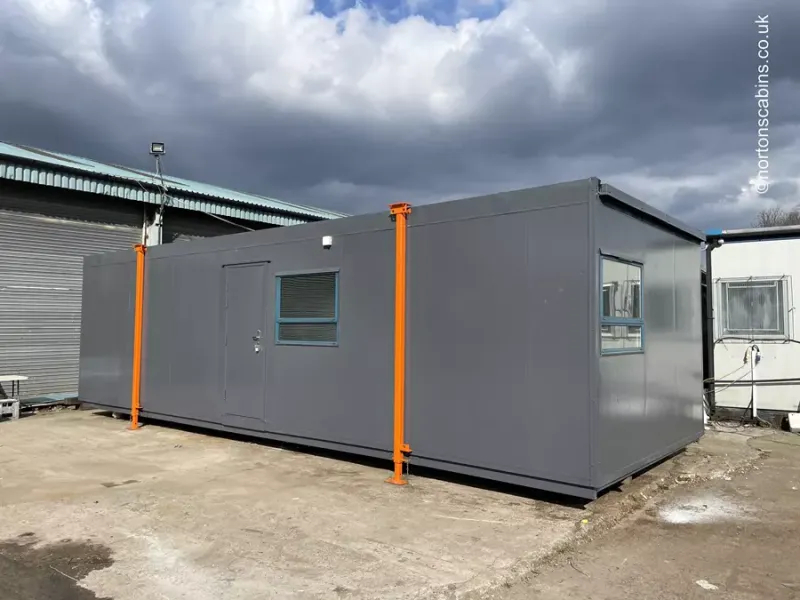 Office cabins Refurbished 32X12 office kitchen loo Ref Nor292