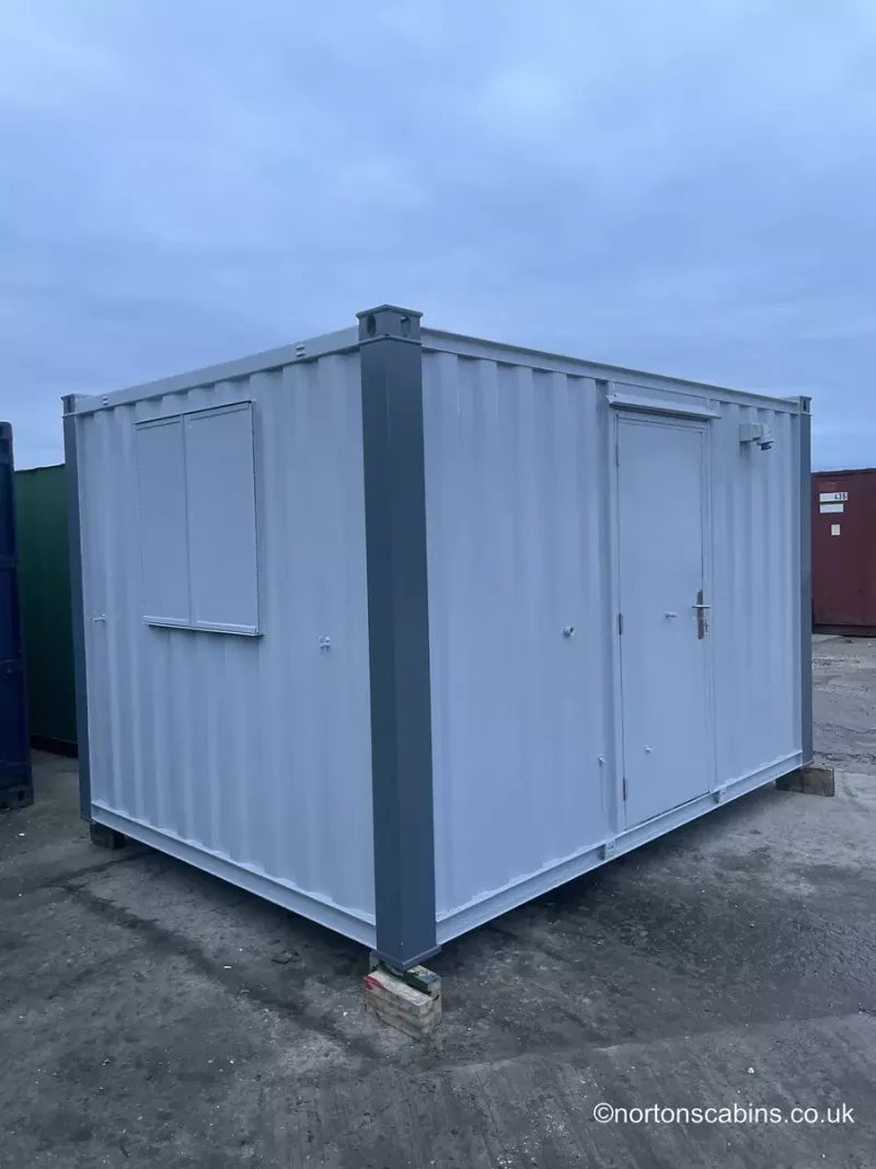 Office cabins Refurbished 12ftX9ft open plan office Ref Nor294