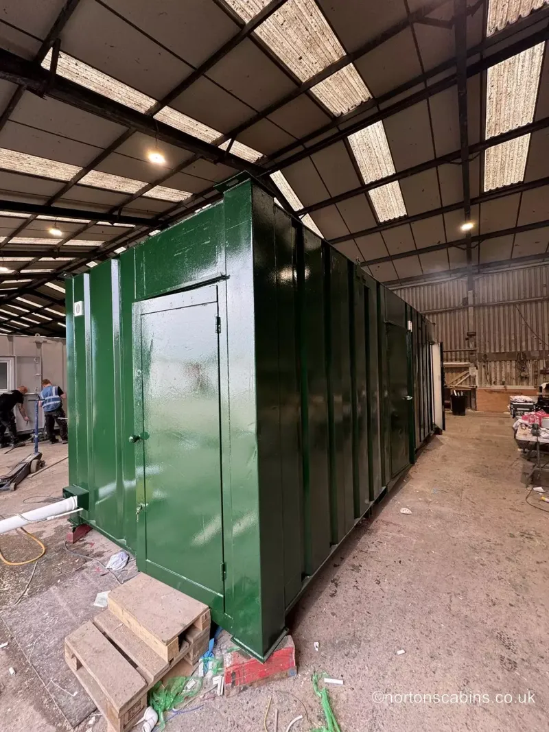 Refurbished Cabins 24ftx9ft 2+1 toilets, shower, drying room  Ref Nor295